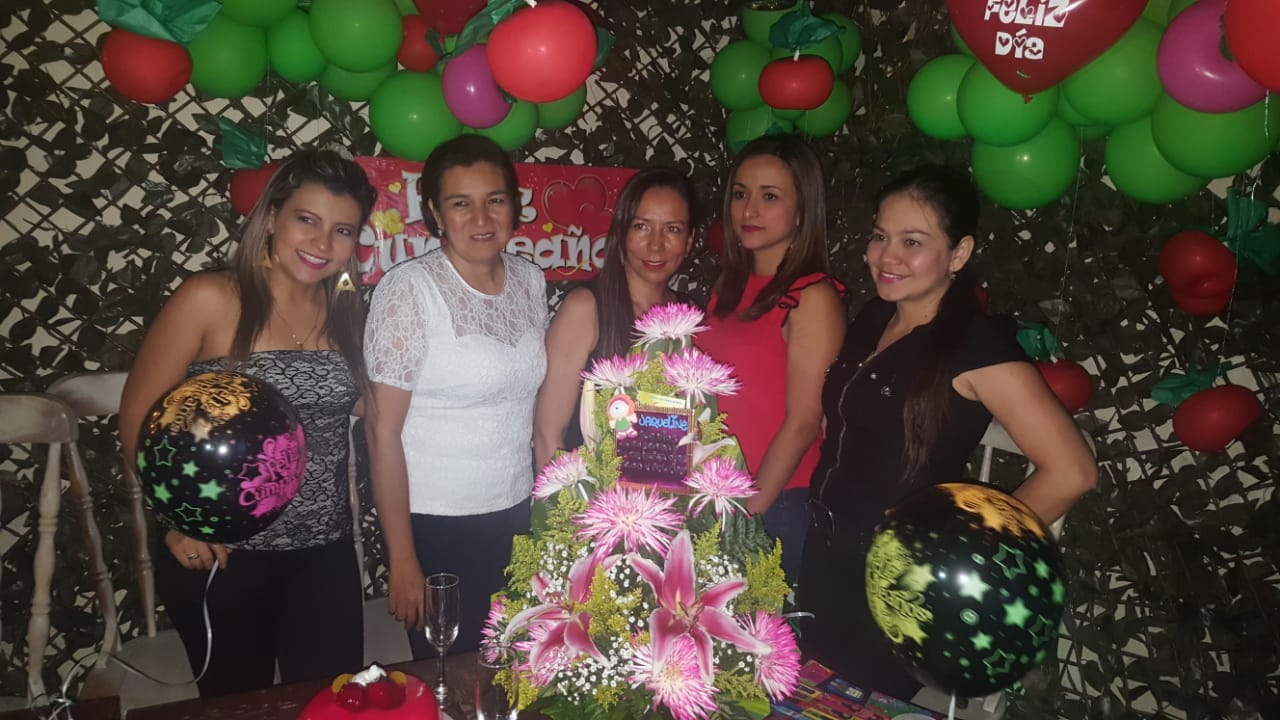 Liliana Polania, Sandra Flórez, Jackeline Barrera, María Teresa Plata y Jennifer Cardoso.